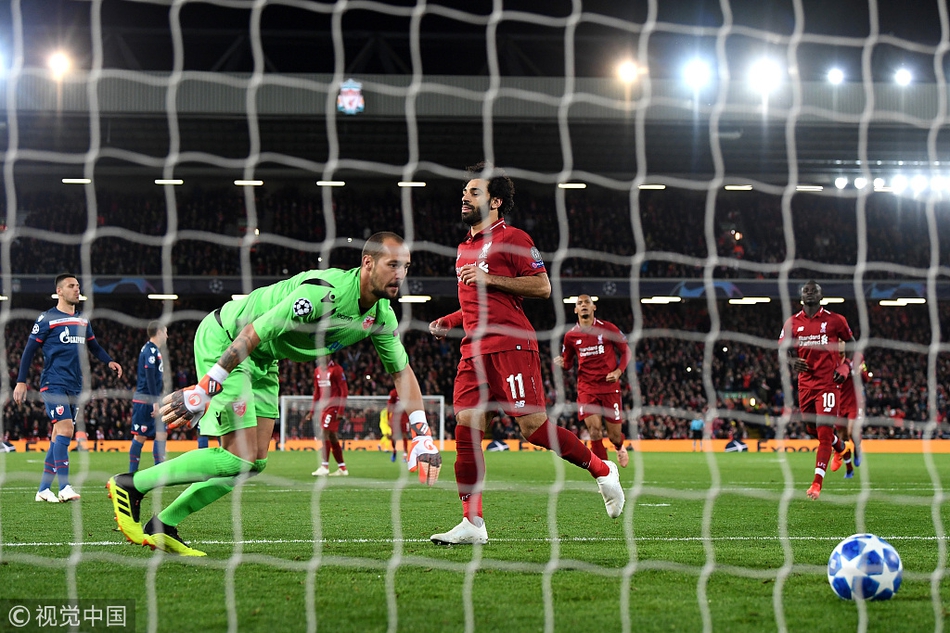 萨拉赫破门瞬间