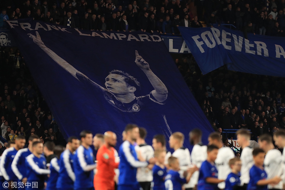 切尔西欢迎兰帕德