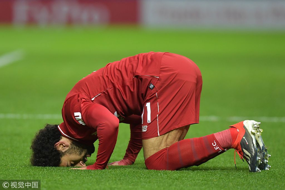 萨拉赫庆祝破门