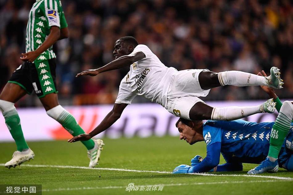 [西甲]皇马0-0贝蒂斯