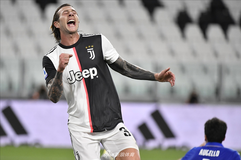 [意甲]尤文2-0桑普多利亚 提前两轮夺冠