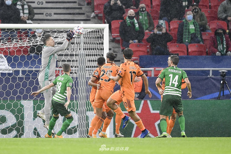 [欧冠]费伦茨城1-4尤文 莫拉塔2球C罗助攻