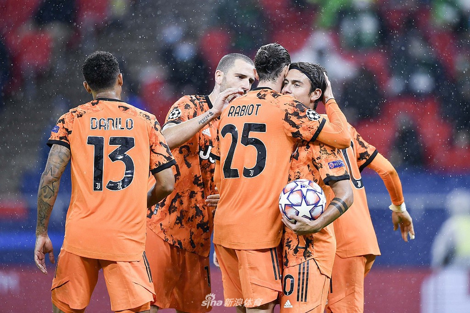 [欧冠]费伦茨城1-4尤文 莫拉塔2球C罗助攻