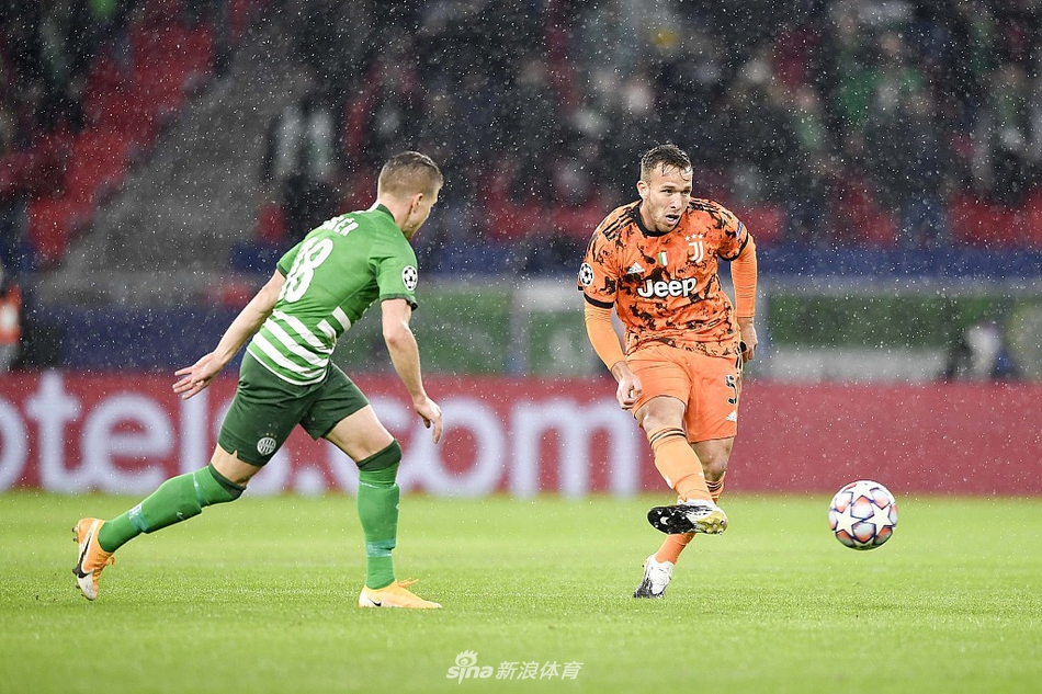 [欧冠]费伦茨城1-4尤文 莫拉塔2球C罗助攻