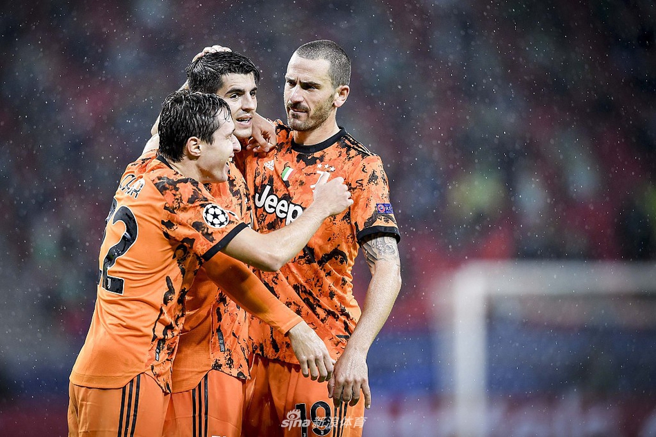 [欧冠]费伦茨城1-4尤文 莫拉塔2球C罗助攻