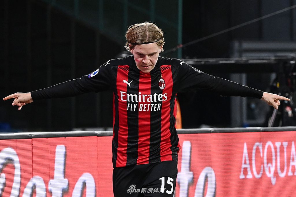 [意甲]那不勒斯1-3AC米兰 伊布两球