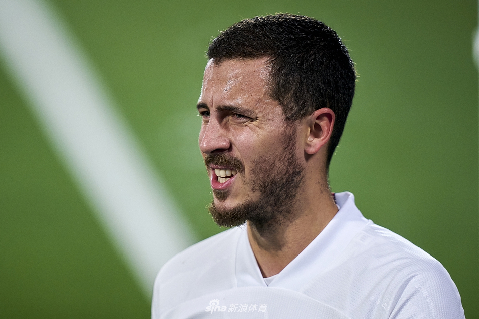 [西甲]皇马1-2阿拉维斯 阿扎尔伤退