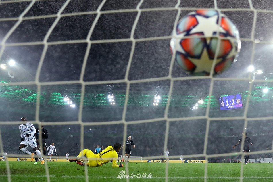 [欧冠]门兴2-3国米 卢卡库梅开二度