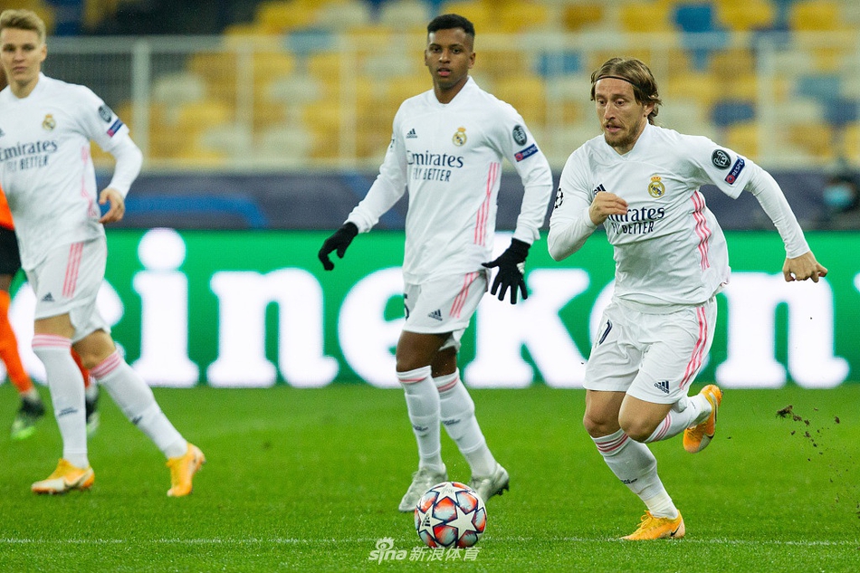 [欧冠]皇马0-2负顿涅茨克矿工 出线告急