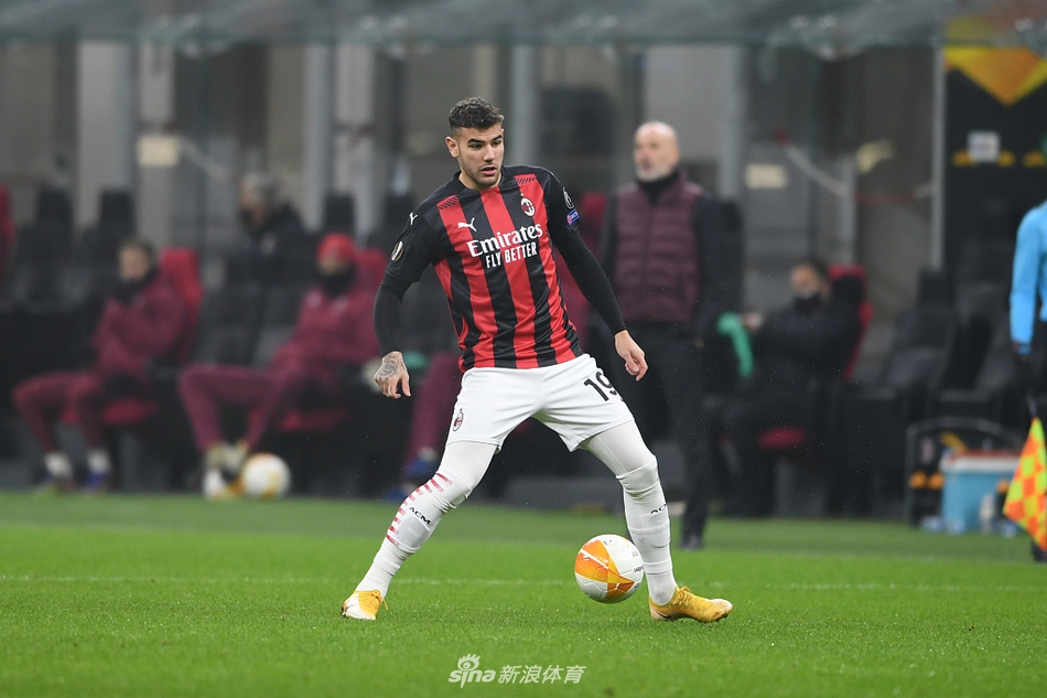 [欧联杯]AC米兰4-2凯尔特人 海于格传射