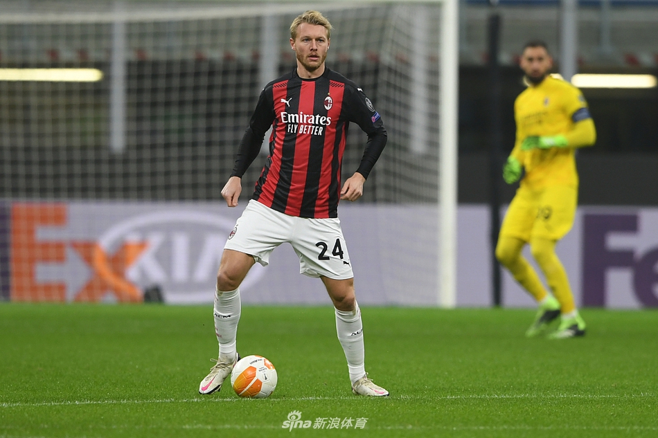 [欧联杯]AC米兰4-2凯尔特人 海于格传射