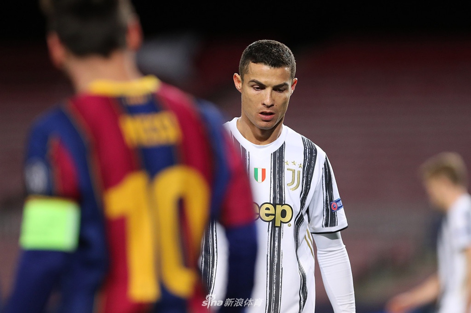 [欧冠]巴萨主场0-3尤文 C罗2球改写纪录
