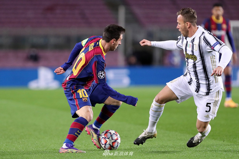 [欧冠]巴萨主场0-3尤文 C罗2球改写纪录