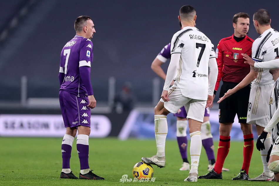 [意甲]尤文0-3佛罗伦萨联赛首败 C罗进球无效