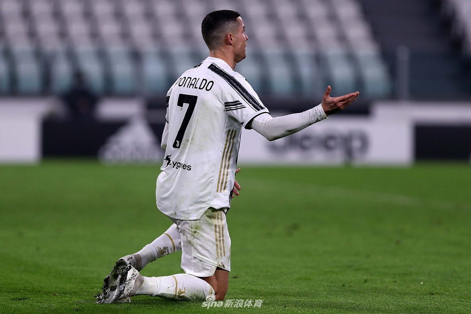 [意甲]尤文0-3佛罗伦萨联赛首败 C罗进球无效