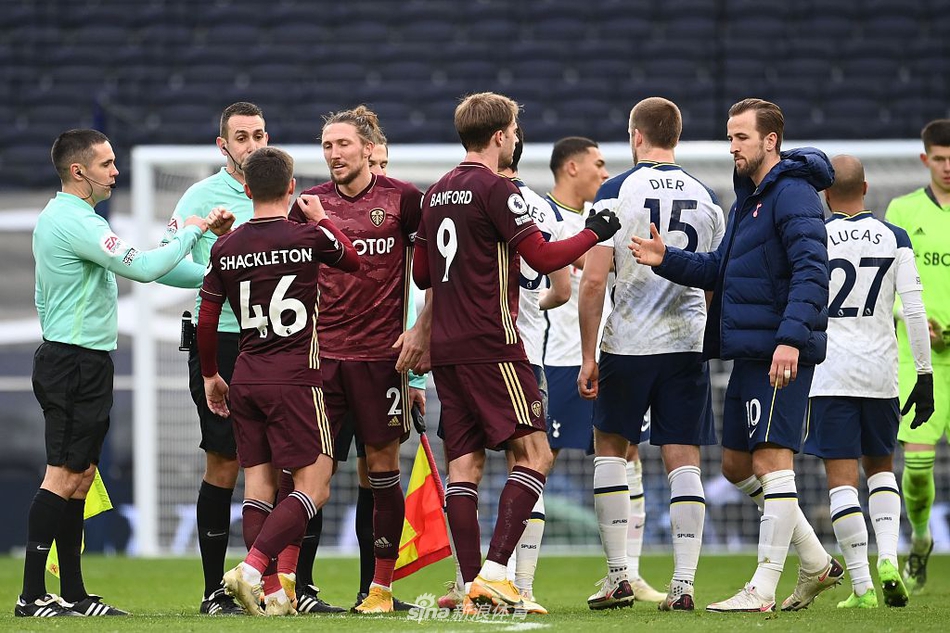 [英超]热刺3-0利兹 孙兴O凯恩传射