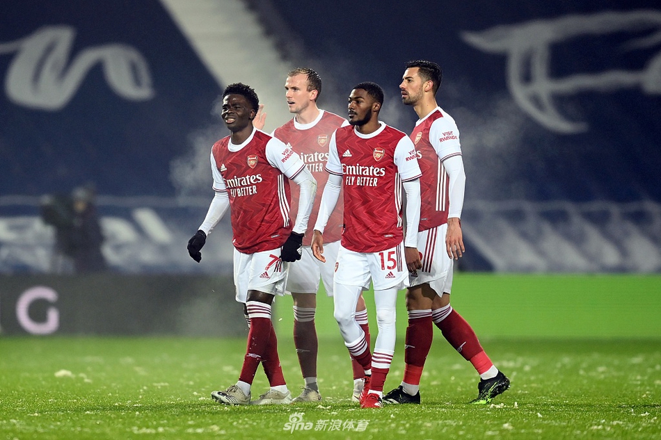 [英超]西布朗0-4阿森纳 拉卡泽特两球