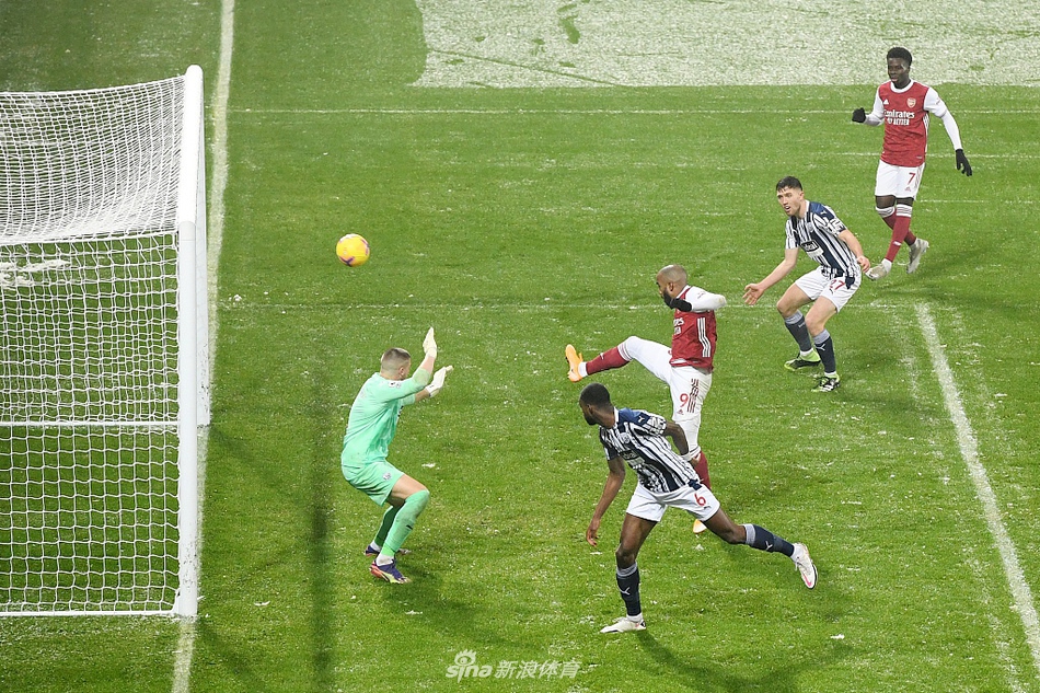 [英超]西布朗0-4阿森纳 拉卡泽特两球