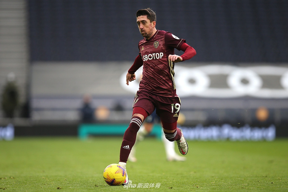 [英超]热刺3-0利兹 孙兴O凯恩传射