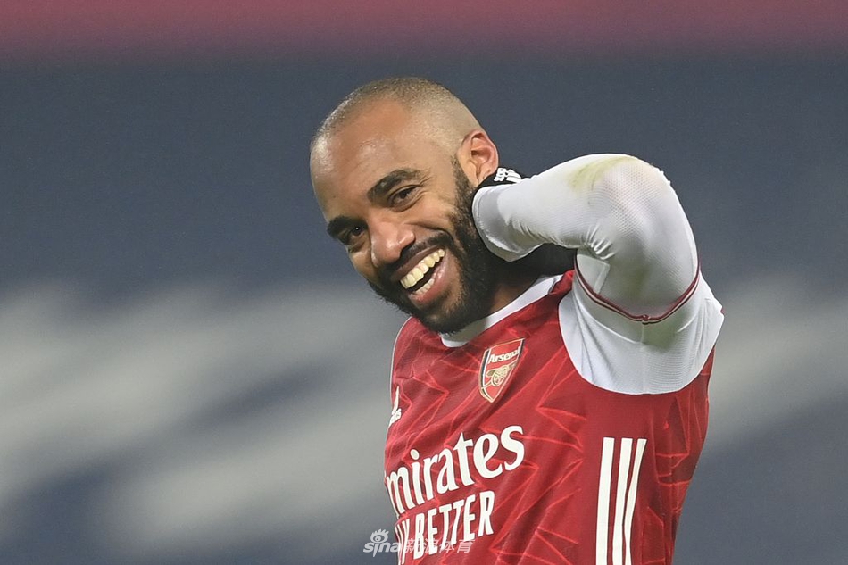 [英超]西布朗0-4阿森纳 拉卡泽特两球