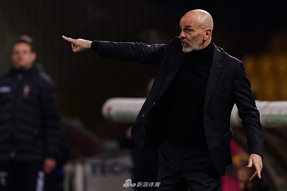 [意甲]贝内文托0-2AC米兰