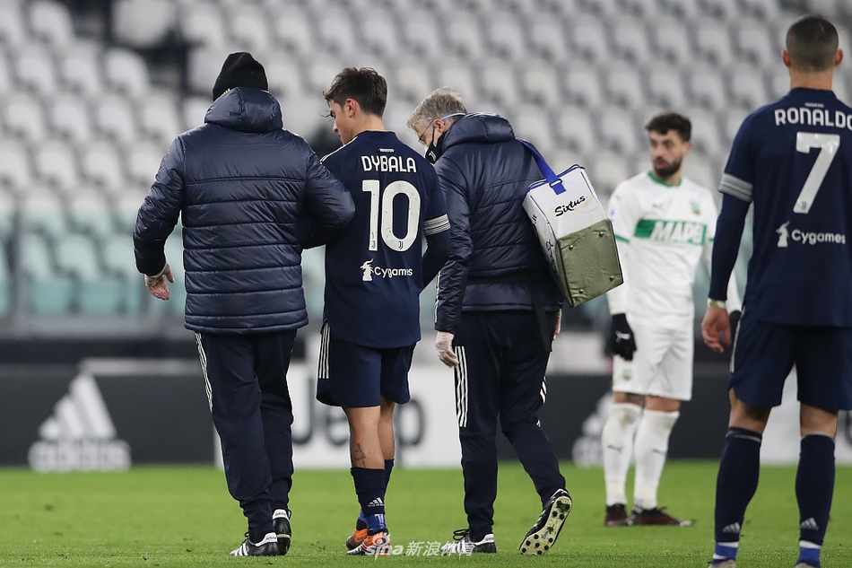 [意甲]尤文3-1萨索洛 C罗补时破门