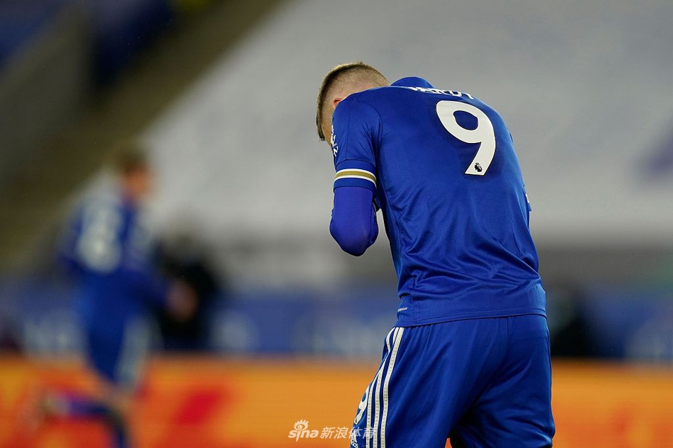 [英超]莱斯特2-0切尔西 3连胜暂登榜首