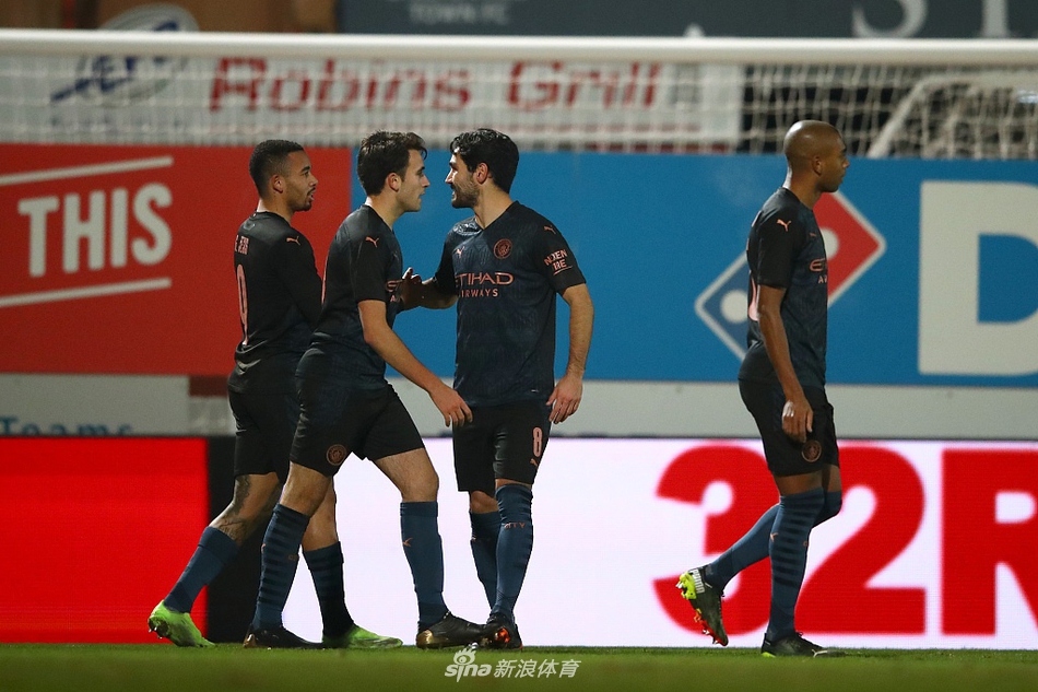 [足总杯]切尔滕汉姆1-3曼城