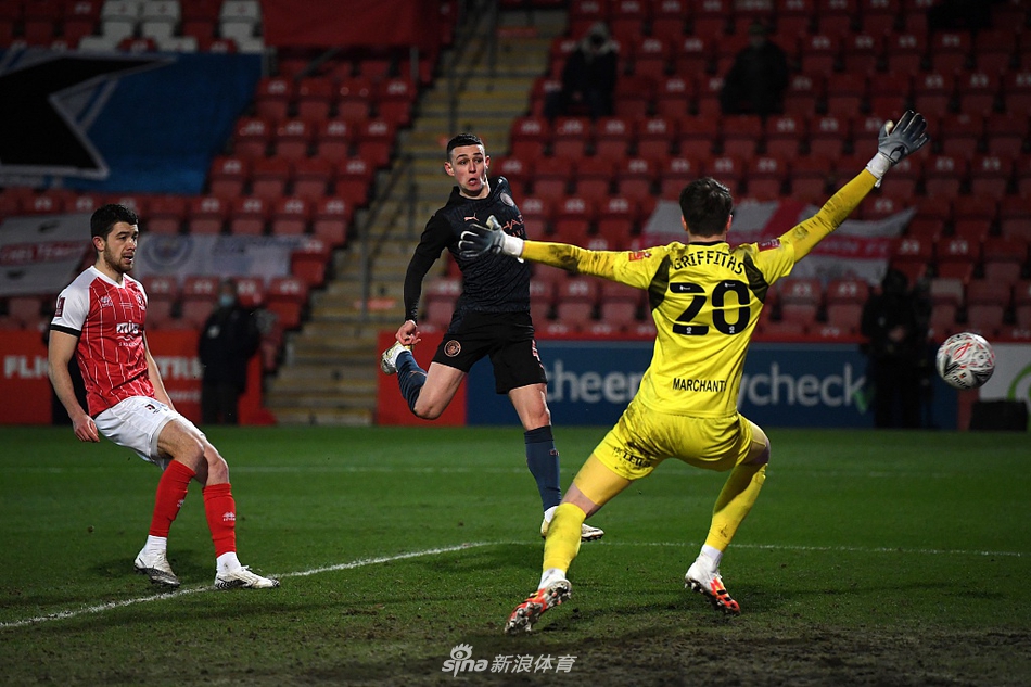 [足总杯]切尔滕汉姆1-3曼城