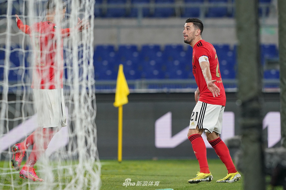 [欧联杯]本菲卡1-1阿森纳