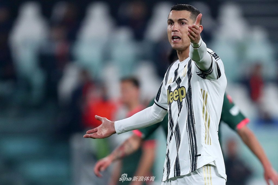 [意甲]尤文3-0克罗托内 C罗两球