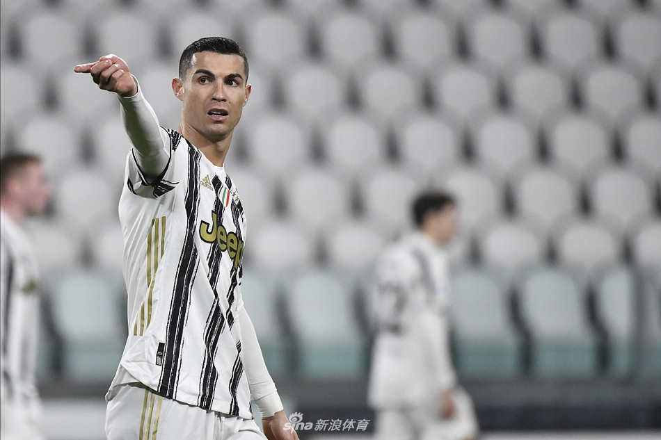 [意甲]尤文3-0克罗托内 C罗两球