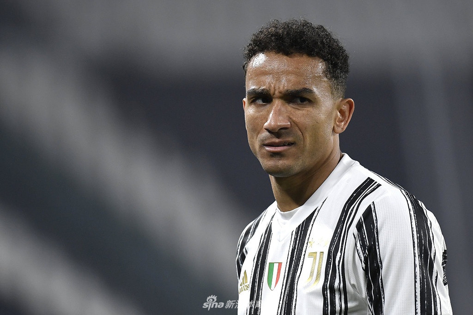 [意甲]尤文3-0克罗托内 C罗两球