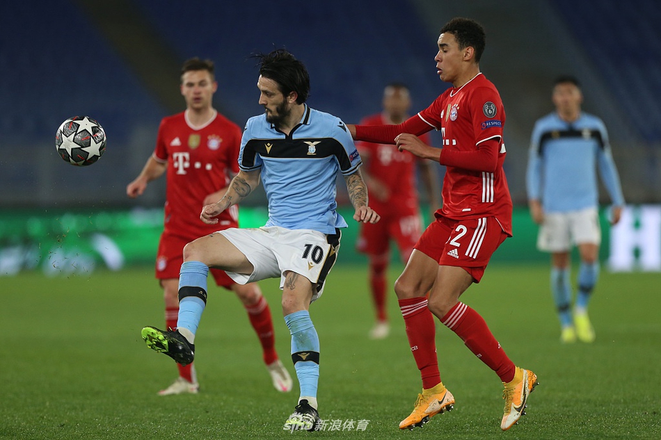 [欧冠]拉齐奥1-4拜仁 莱万破门