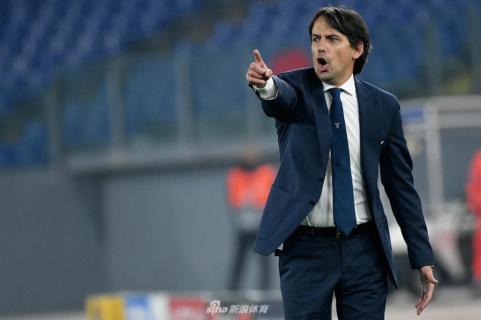 [欧冠]拉齐奥1-4拜仁 莱万破门