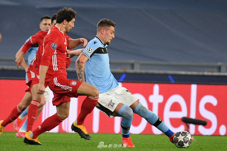 [欧冠]拉齐奥1-4拜仁 莱万破门