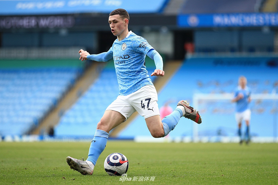 [英超]曼城2-1西汉姆 豪取20连胜