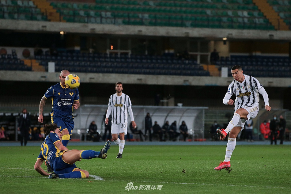 [意甲]维罗纳1-1尤文 C罗破门