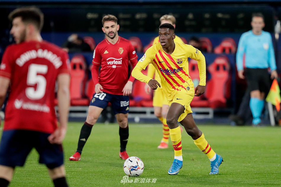 [西甲]奥萨苏纳0-2巴萨 梅西两助攻
