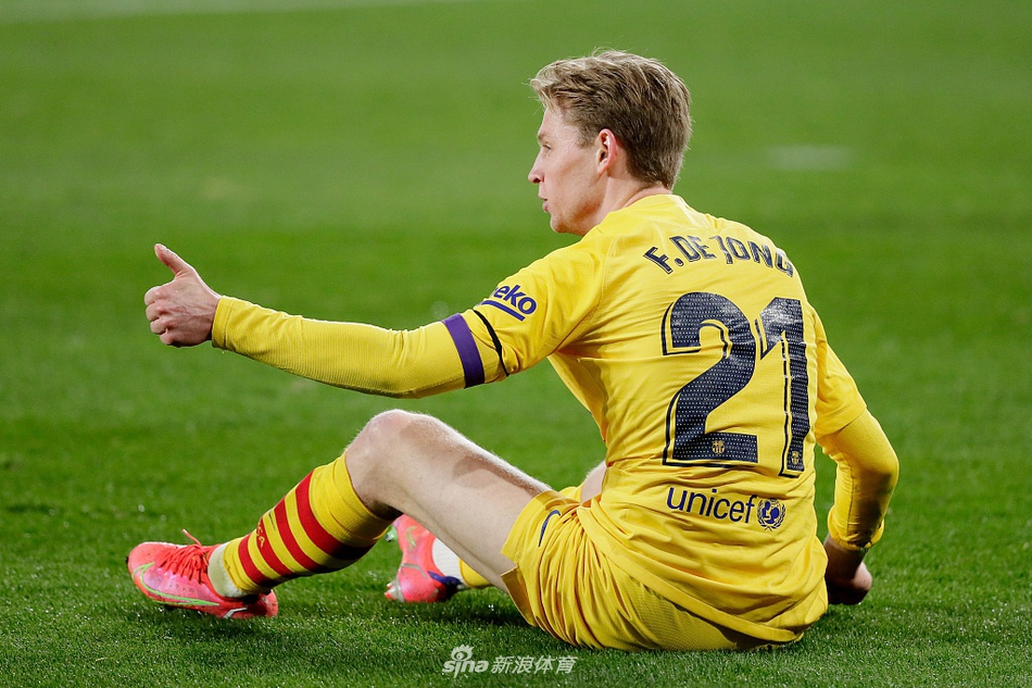 [西甲]奥萨苏纳0-2巴萨 梅西两助攻