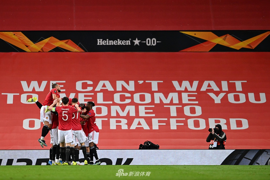[欧联杯]曼联1-1AC米兰 克亚尔读秒扳平