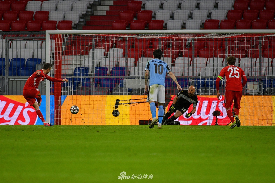 [欧冠]拜仁2-1拉齐奥 莱万破门