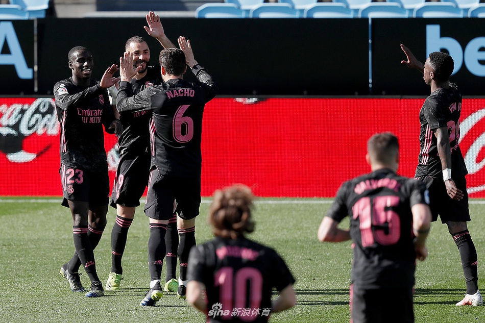 [西甲]塞尔塔1-3皇马 本泽马两射一传