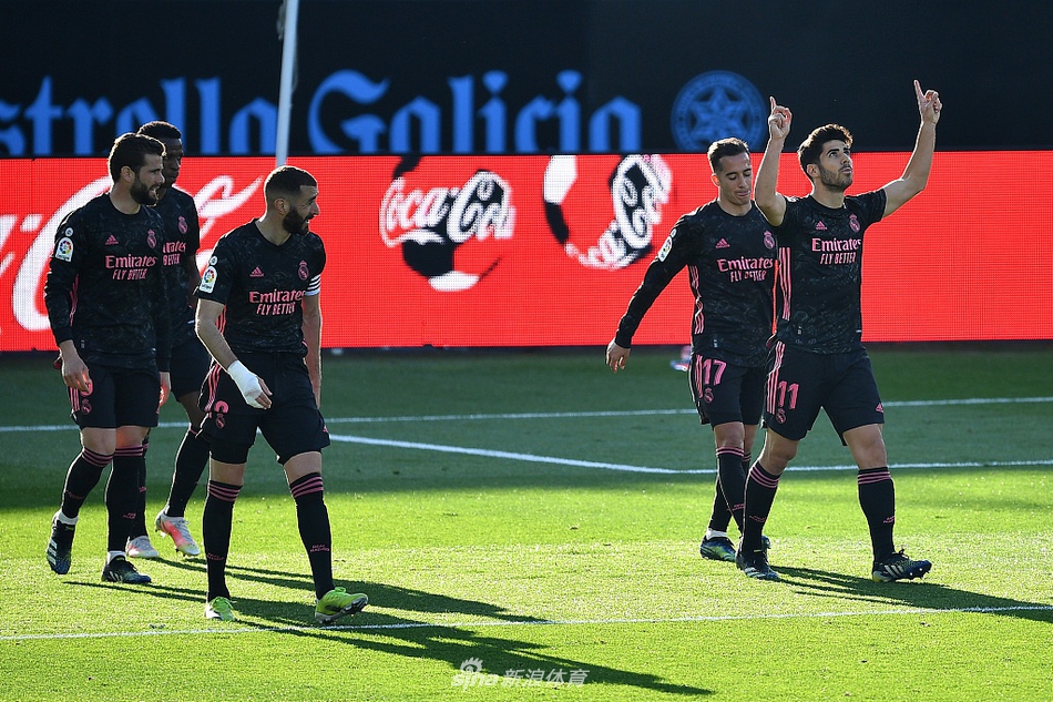 [西甲]塞尔塔1-3皇马 本泽马两射一传