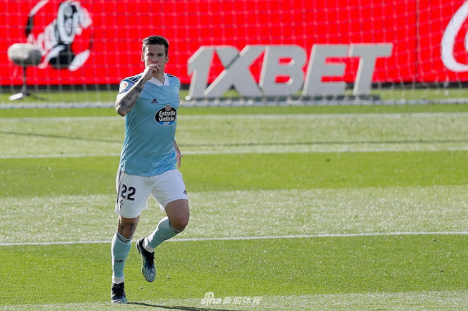 [西甲]塞尔塔1-3皇马 本泽马两射一传