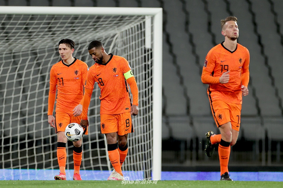 [世预赛]土耳其4-2荷兰 伊尔马兹帽子戏法