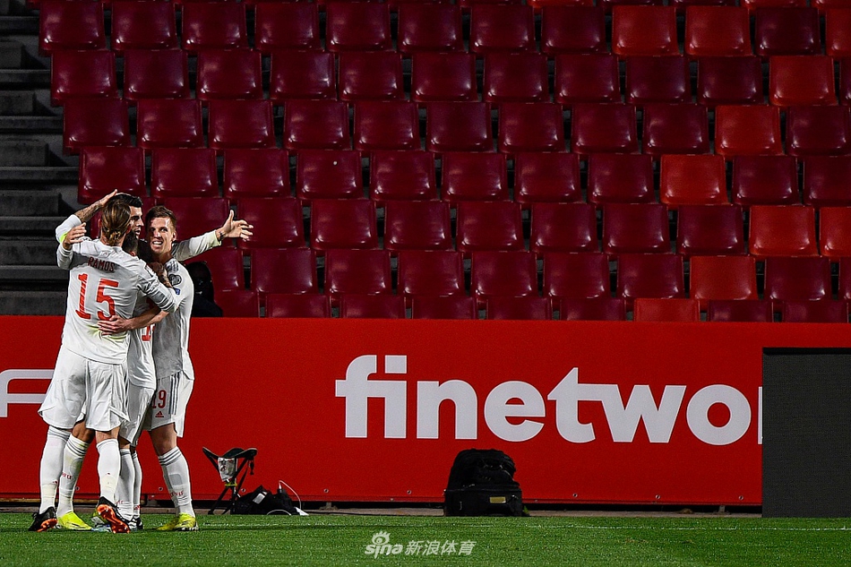 [世预赛]西班牙1-1希腊 莫拉塔破门