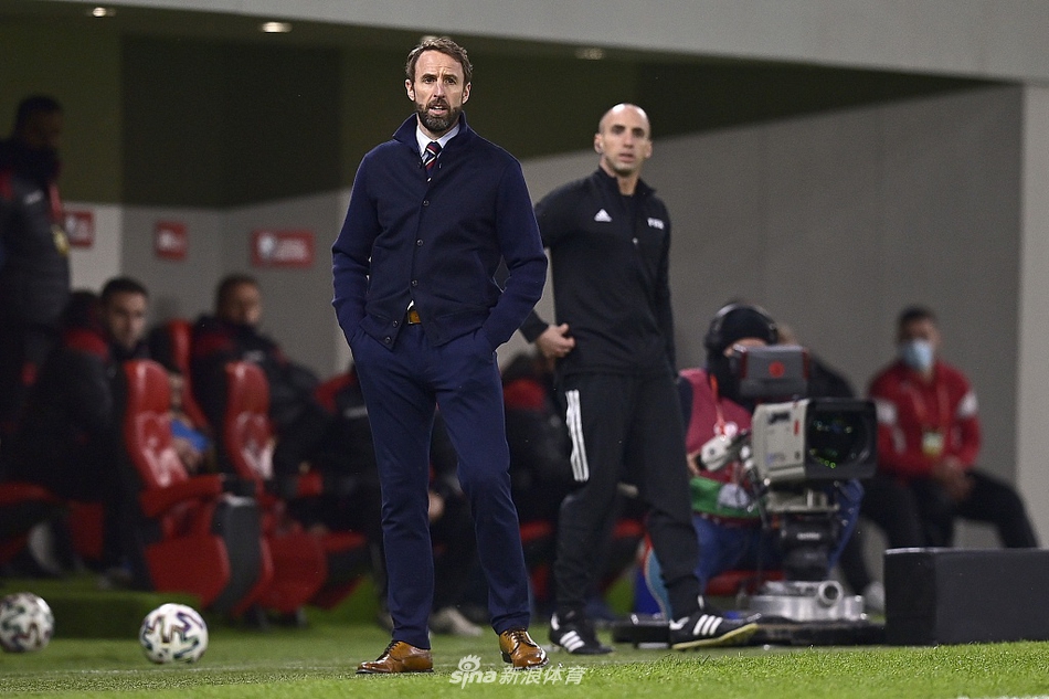 [世预赛]英格兰2-0阿尔巴尼亚 凯恩传射