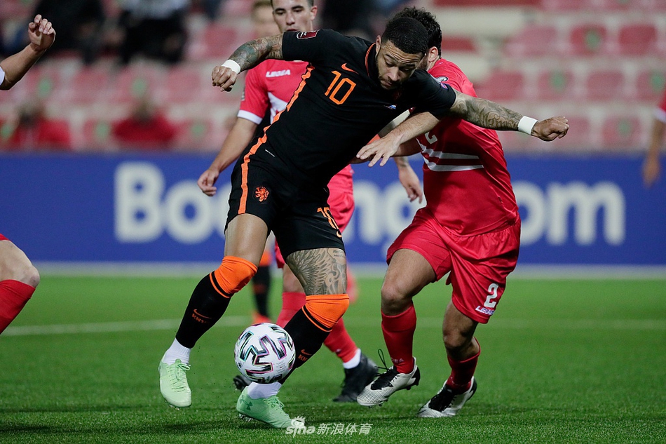 [世预赛]直布罗陀0-7荷兰 德佩两球