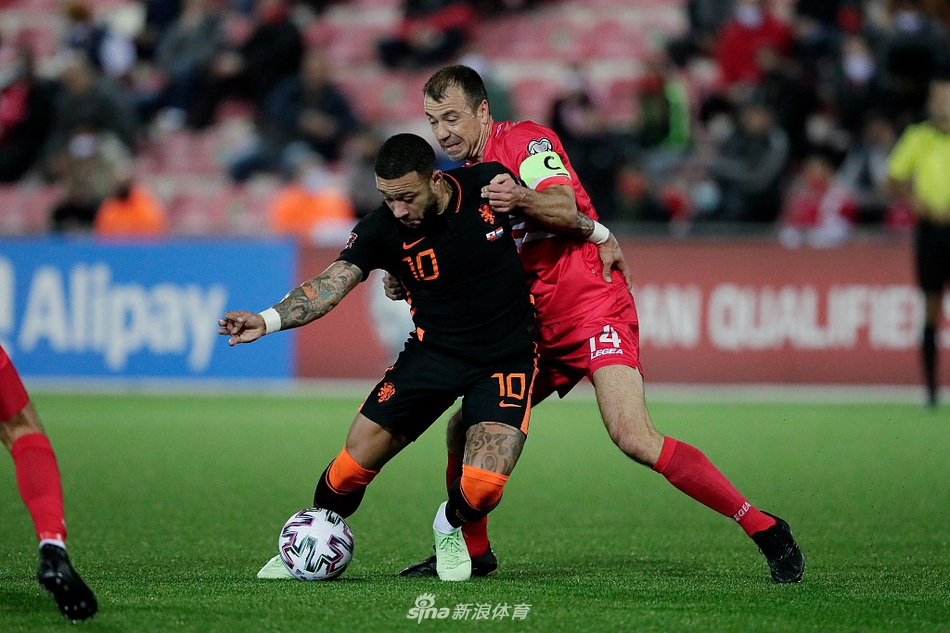 [世预赛]直布罗陀0-7荷兰 德佩两球